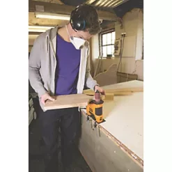 Triton TSPSP650 650W Electric Portable Oscillating Spindle Sander 240V -Power Tool Batteries Shop 783HK A4